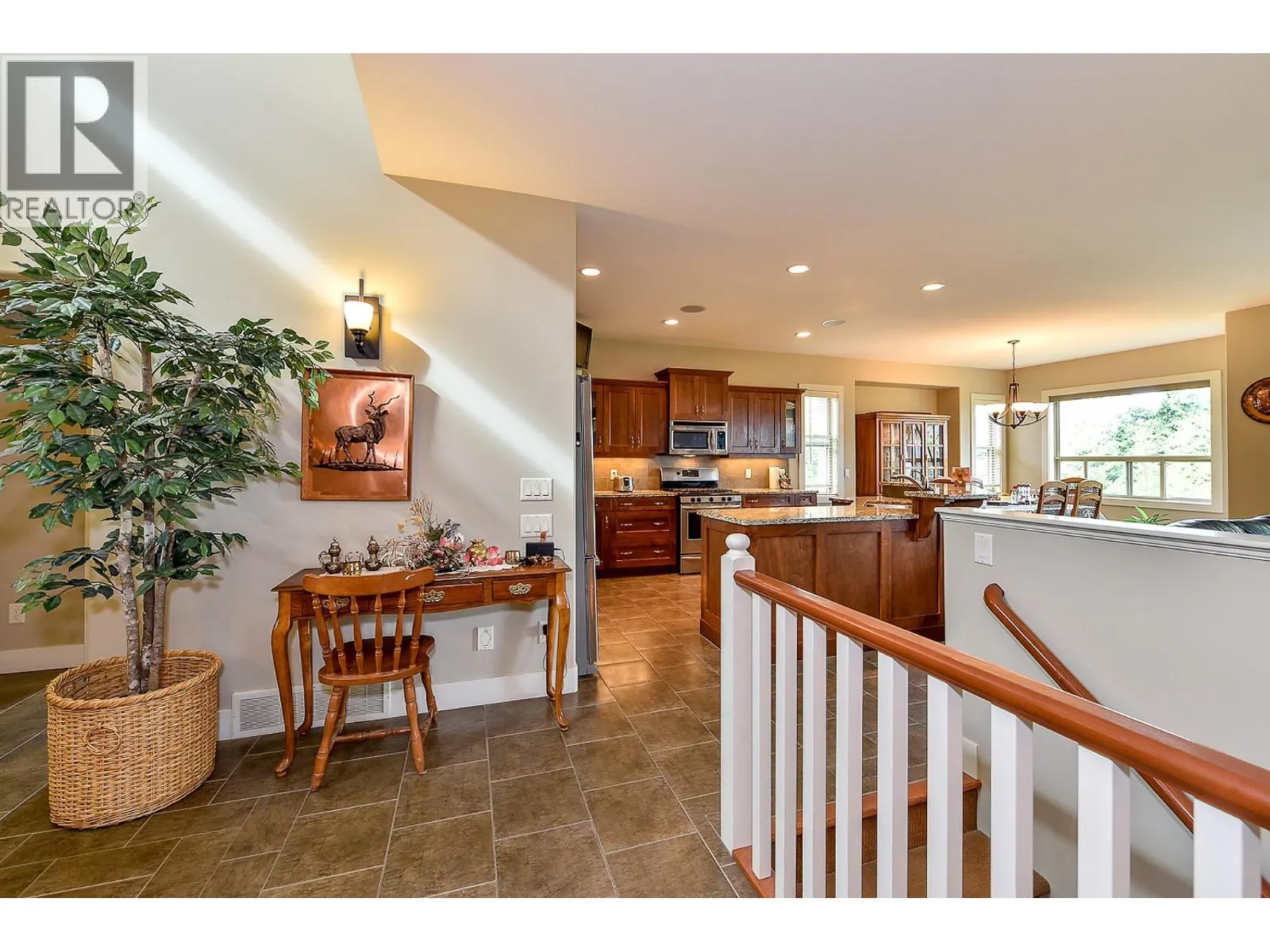 2450 Selkirk Drive Unit# 8