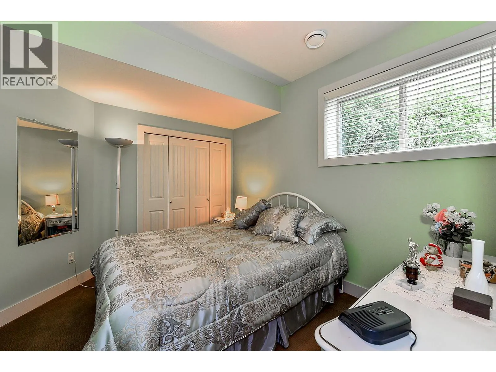 2450 Selkirk Drive Unit# 8