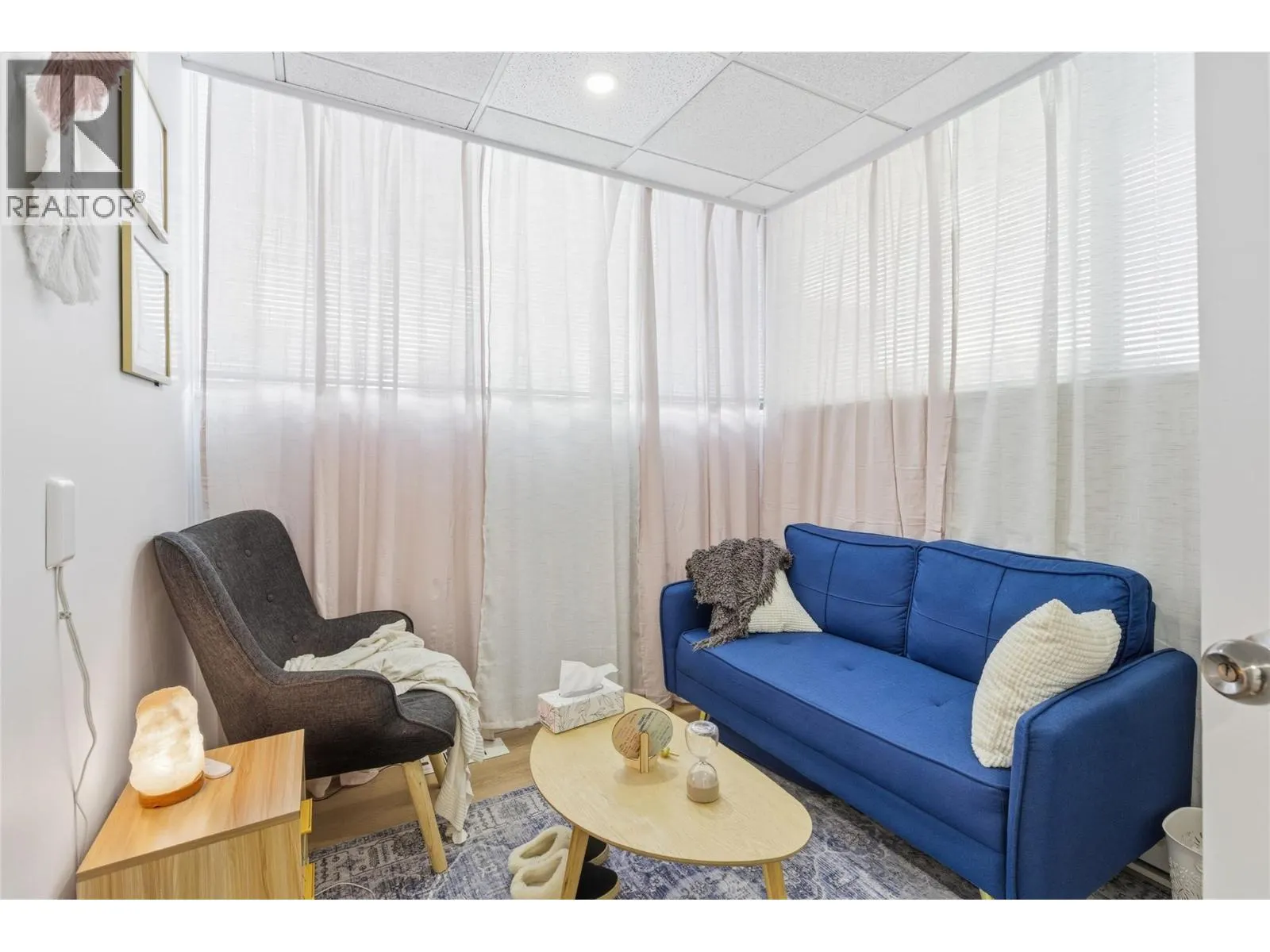 1710 Ellis Street Unit# 18/19