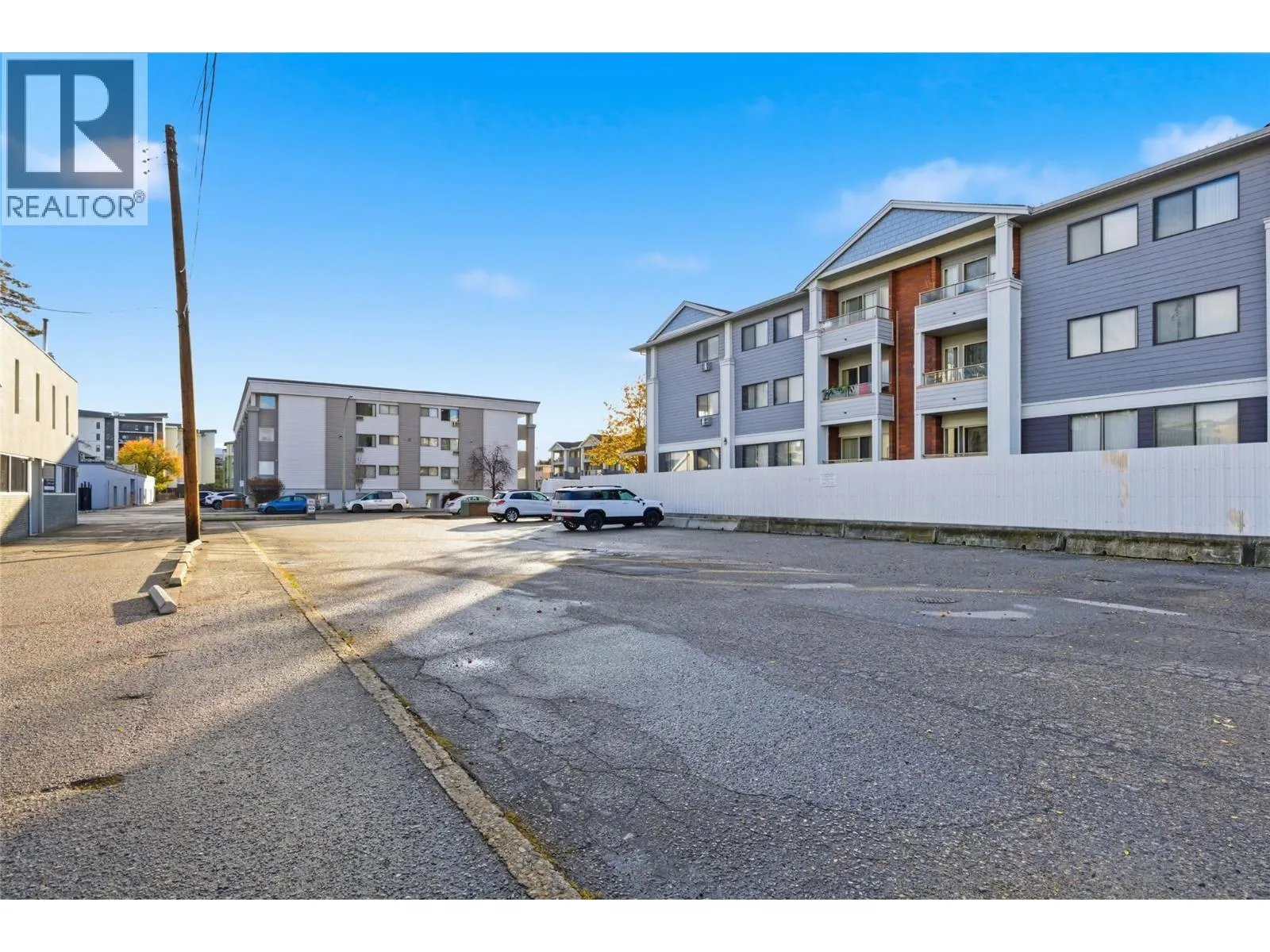 1710 Ellis Street Unit# 18/19