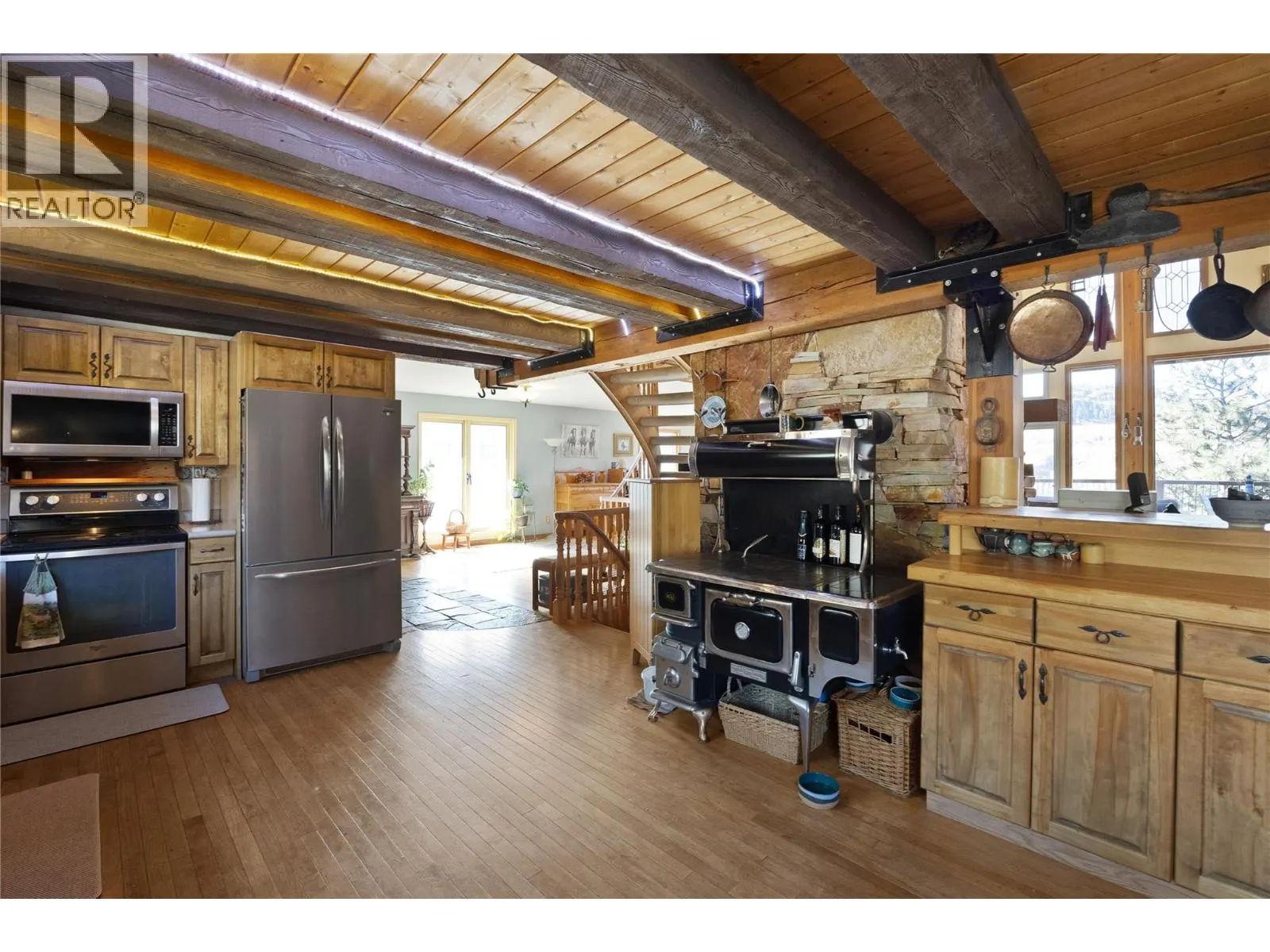 518 Sunny Bay Road