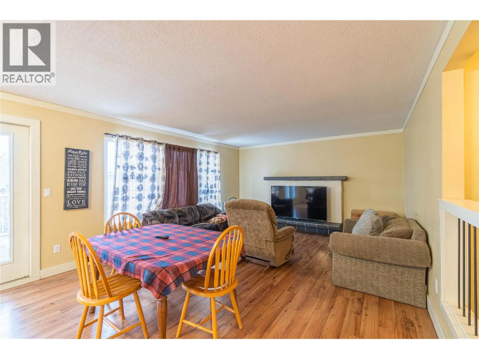209 Bestwick E Court