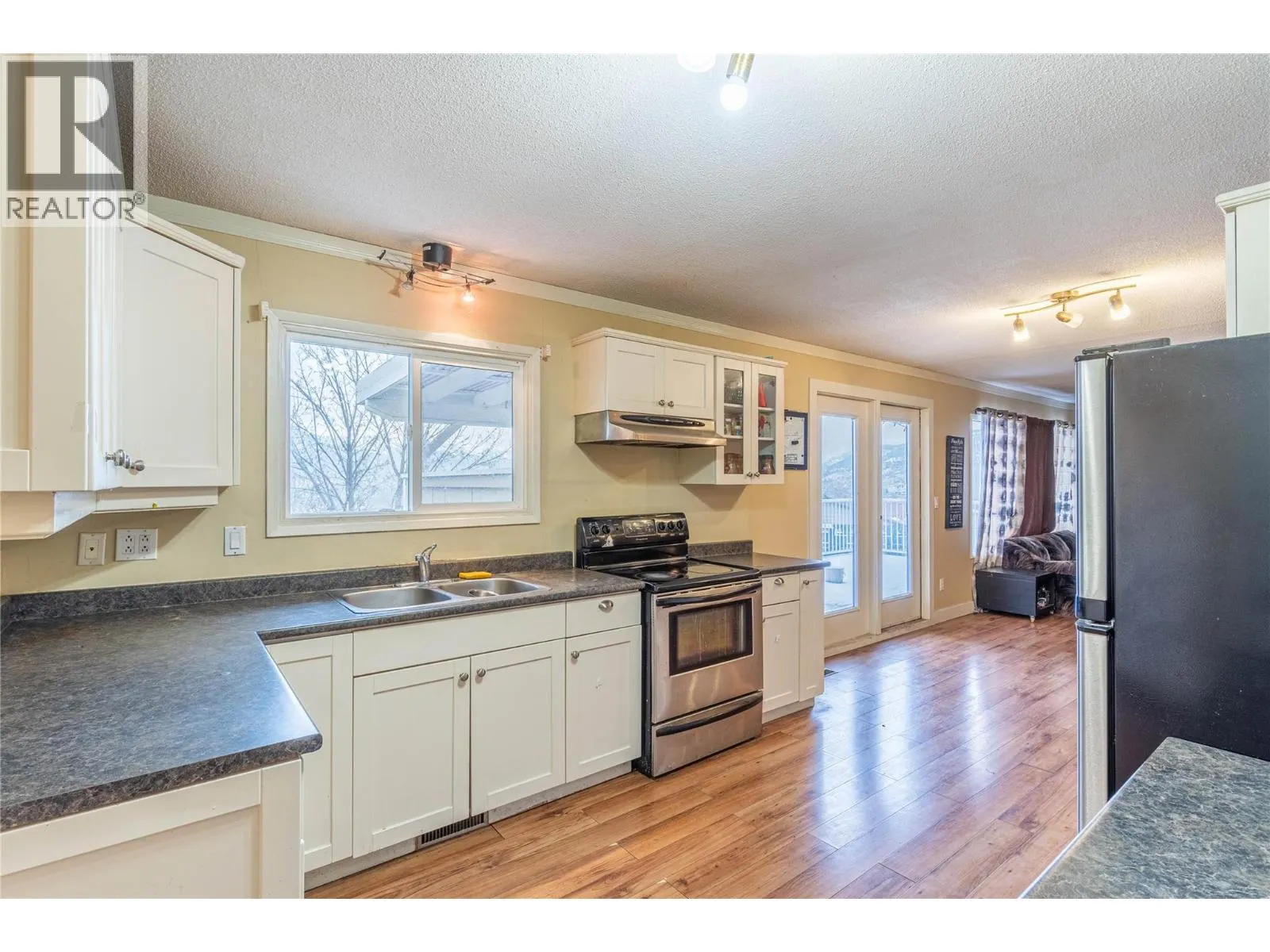 209 Bestwick E Court