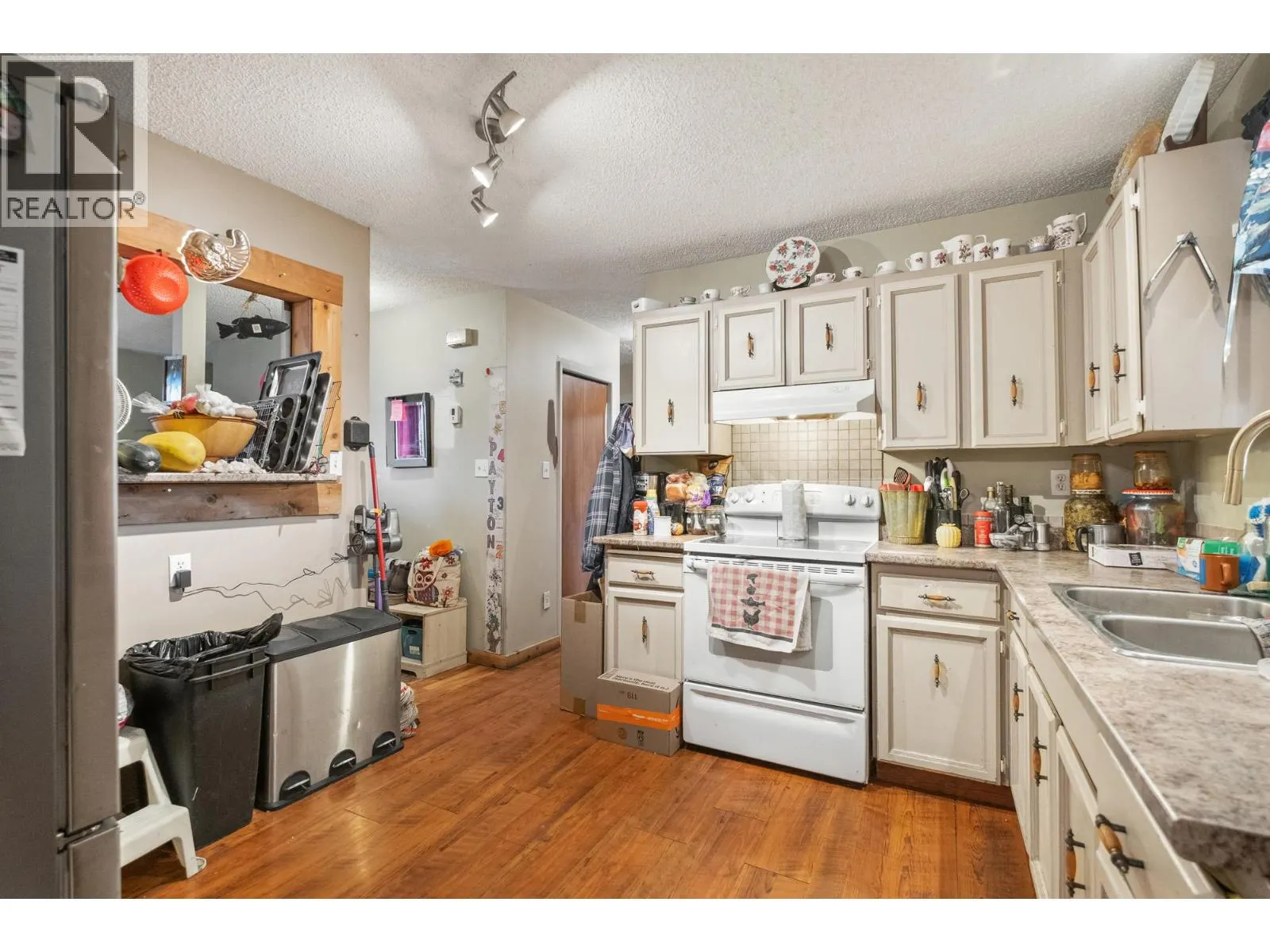 3512 Old Okanagan Highway