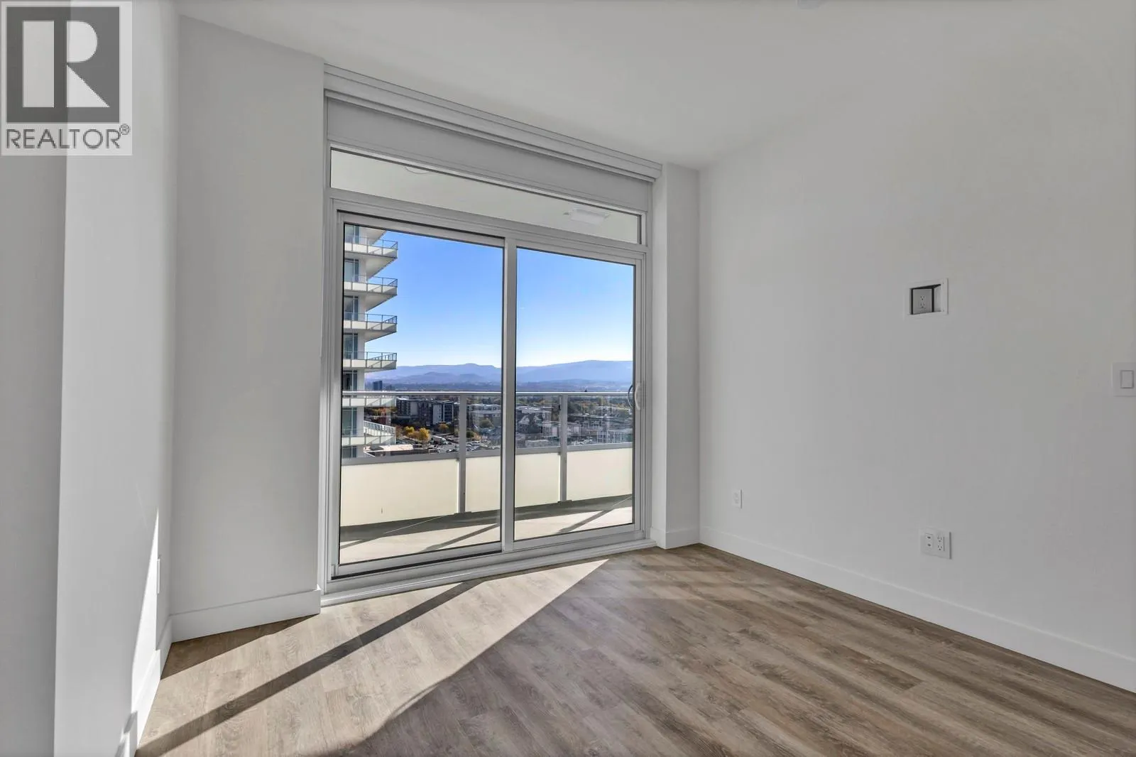 238 Leon Avenue Unit# 1104