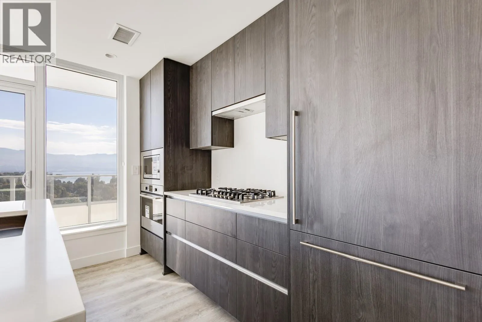 238 Leon Avenue Unit# 1104