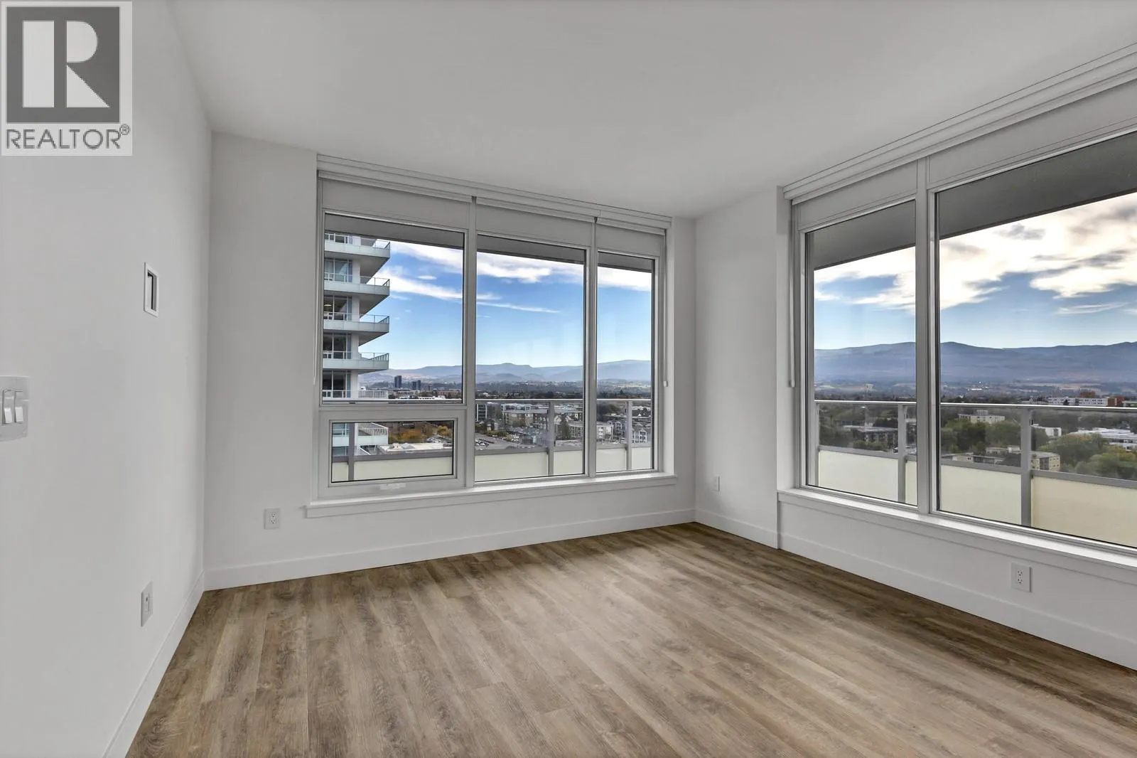 238 Leon Avenue Unit# 1104