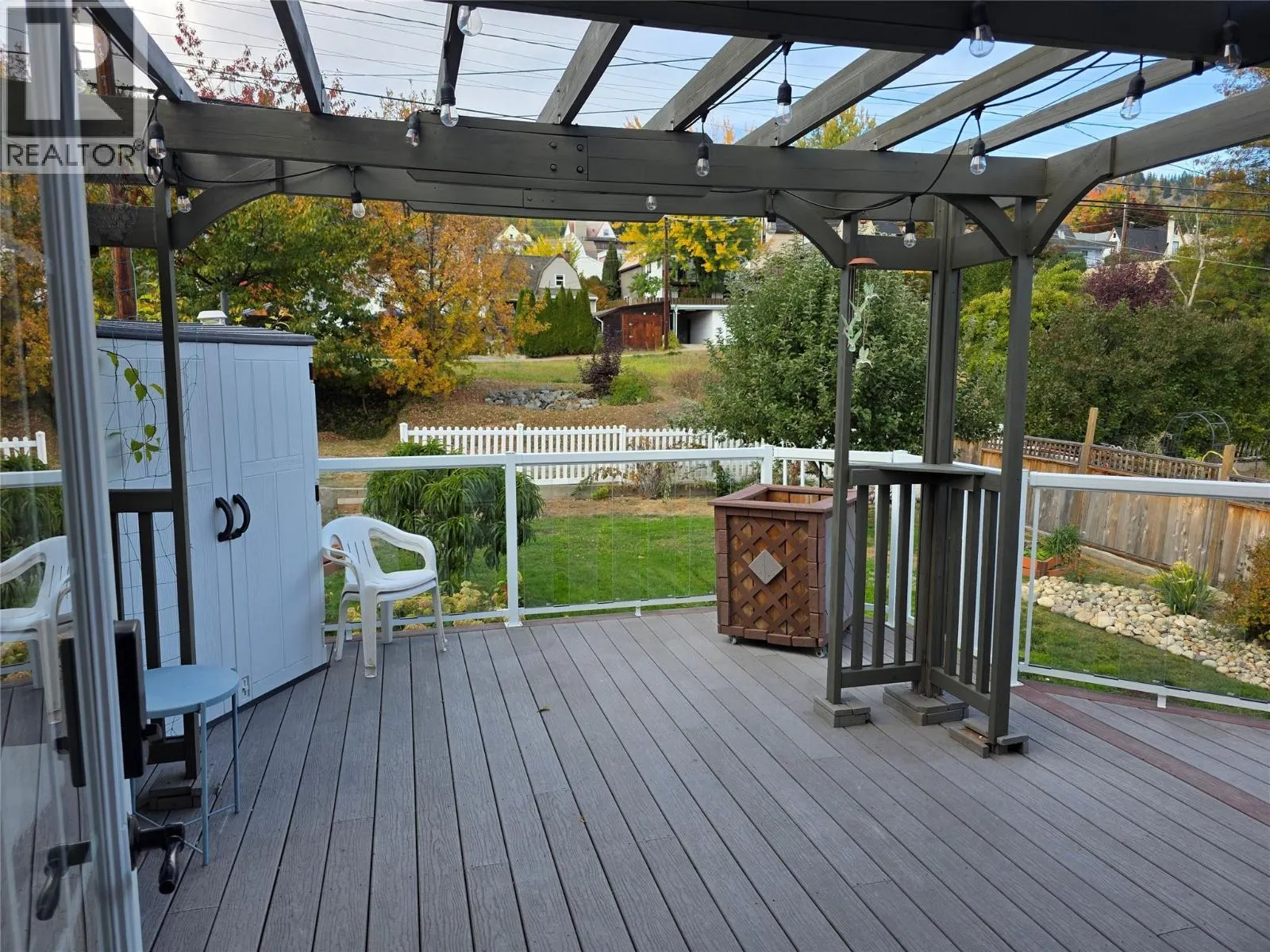 745 Kipling Street