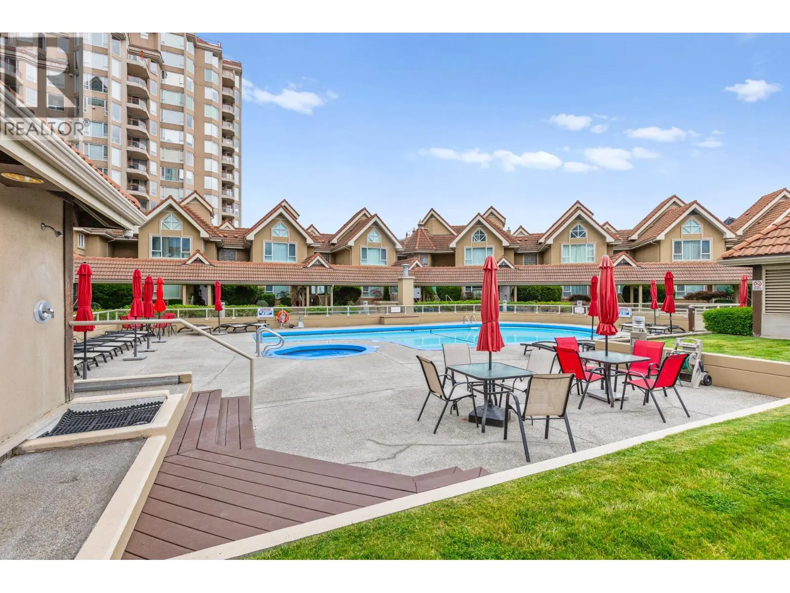 1152 Sunset Drive Unit# 501