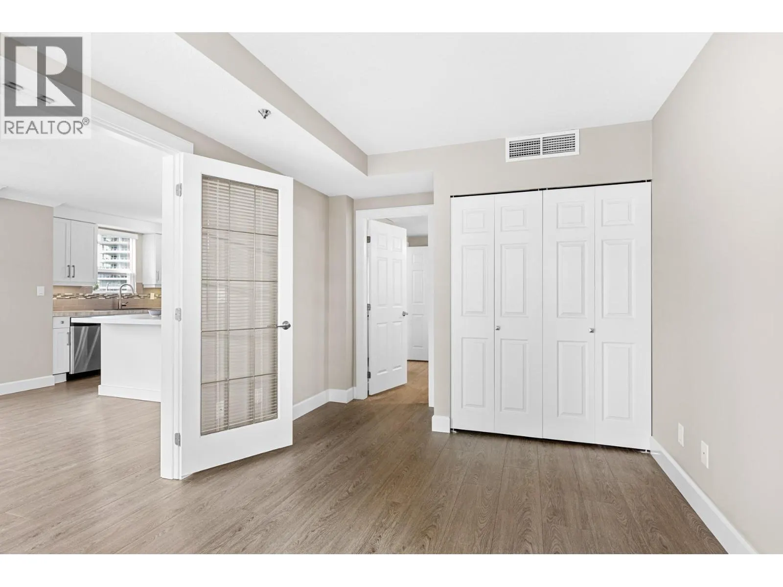 1152 Sunset Drive Unit# 501
