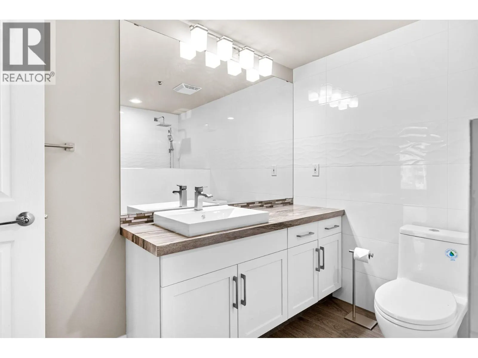 1152 Sunset Drive Unit# 501