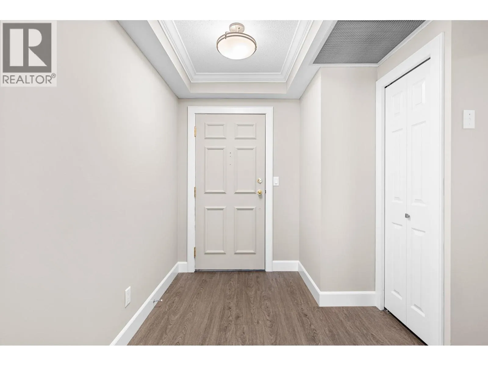 1152 Sunset Drive Unit# 501
