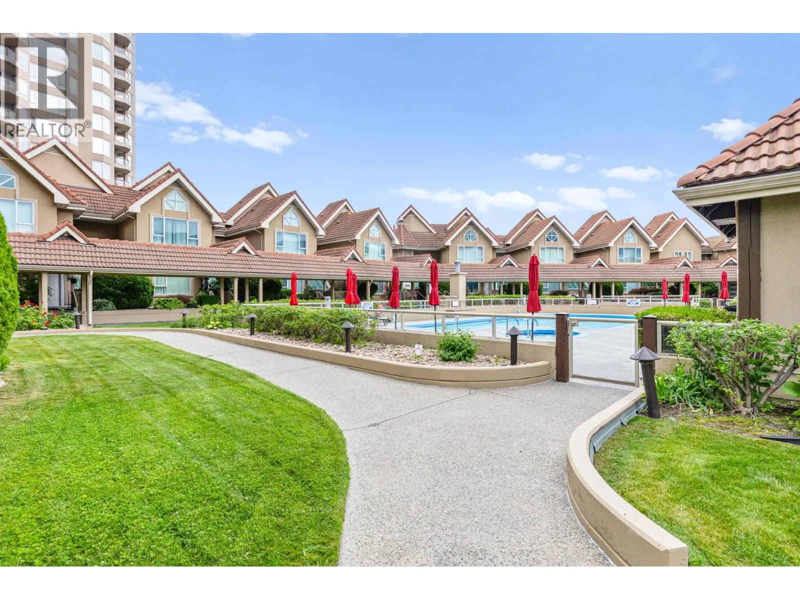 1152 Sunset Drive Unit# 501