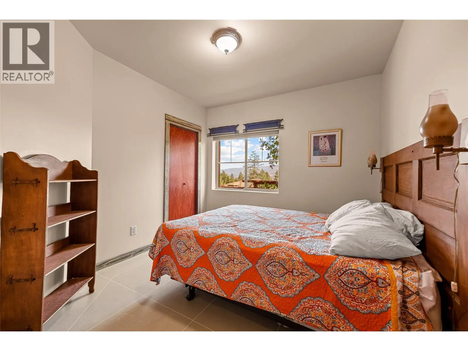 4610 Ponderosa Drive
