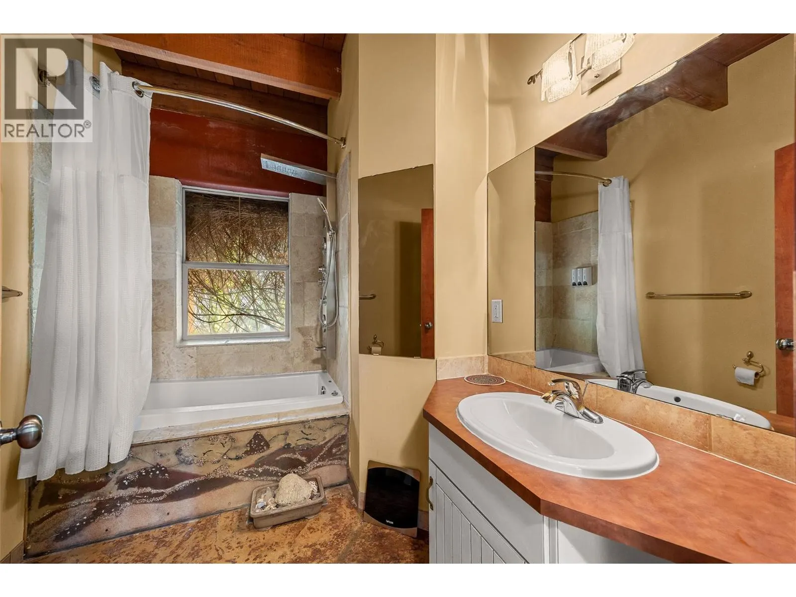 4610 Ponderosa Drive