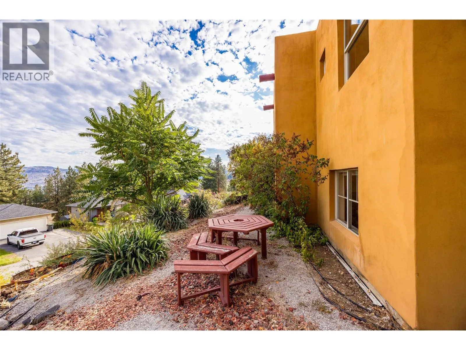 4610 Ponderosa Drive