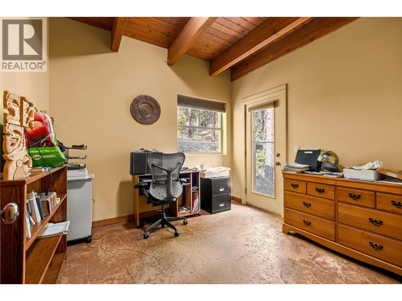 4610 Ponderosa Drive