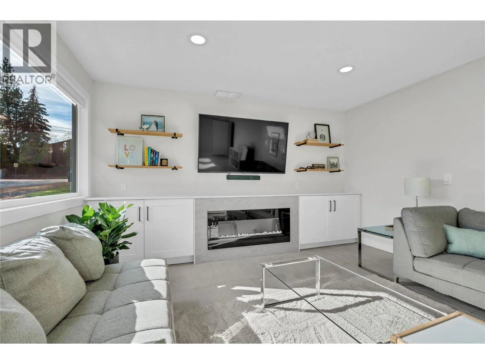 3904 Dryden Road