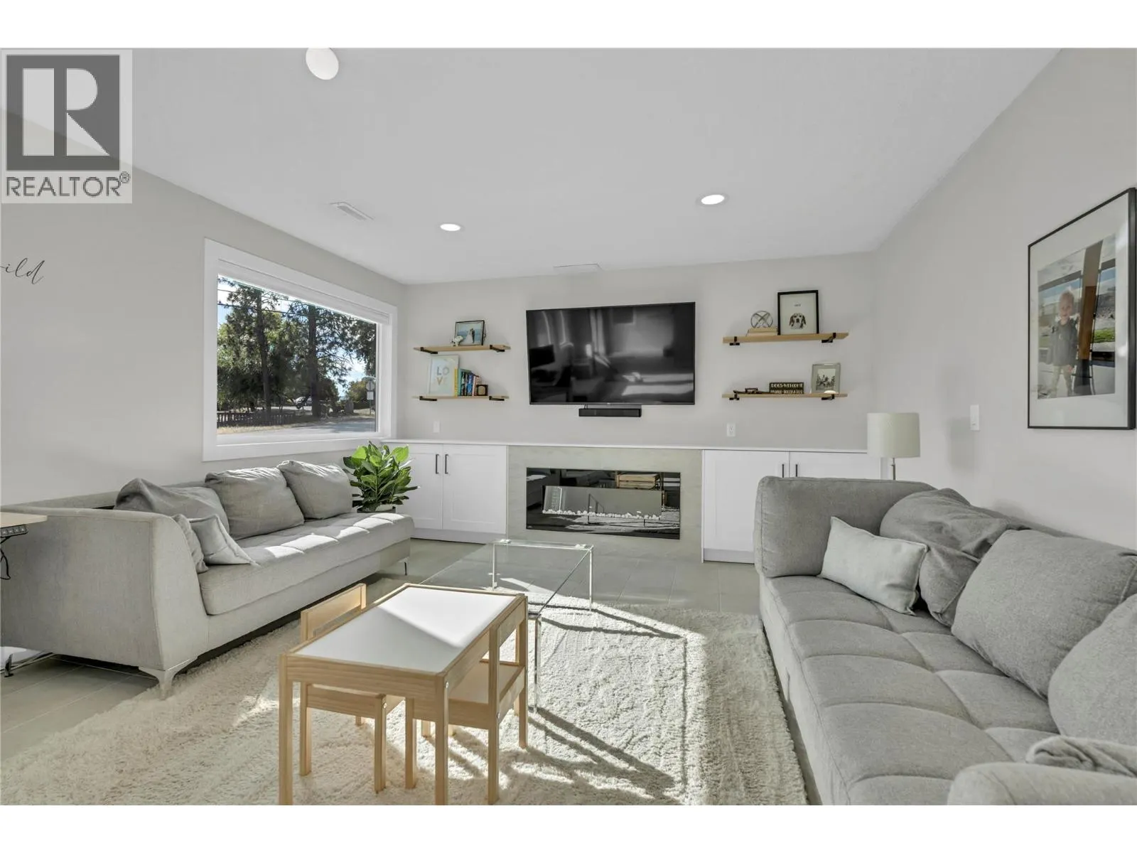 3904 Dryden Road