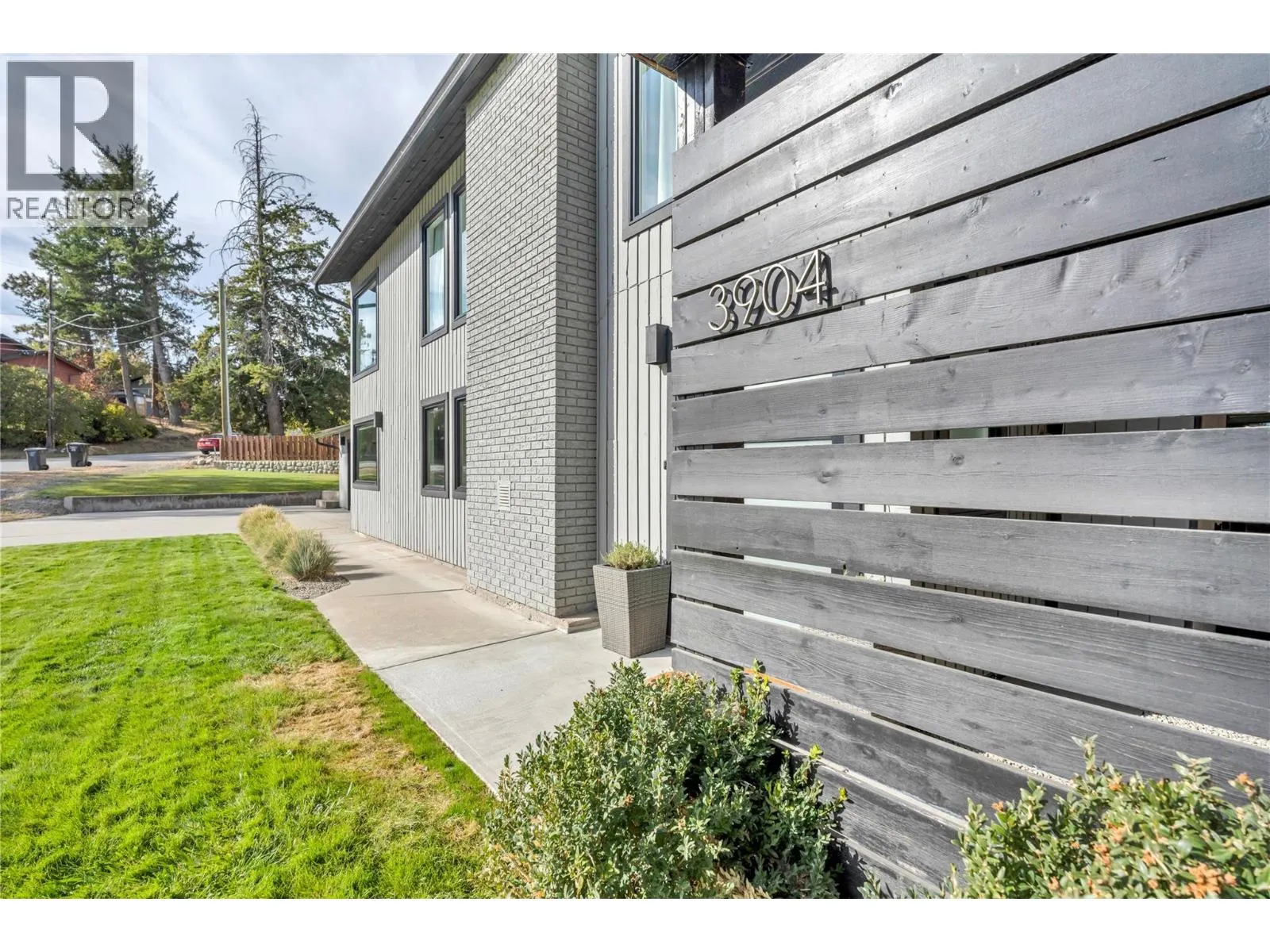 3904 Dryden Road