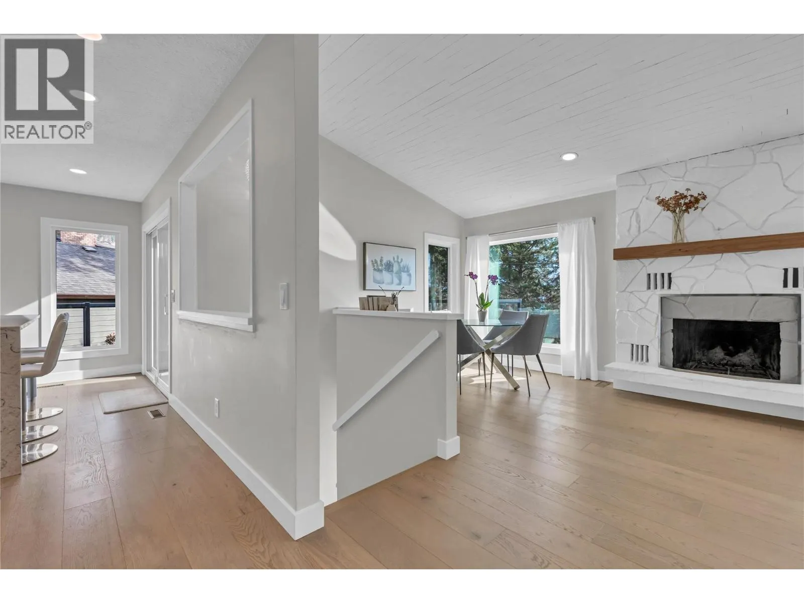 3904 Dryden Road