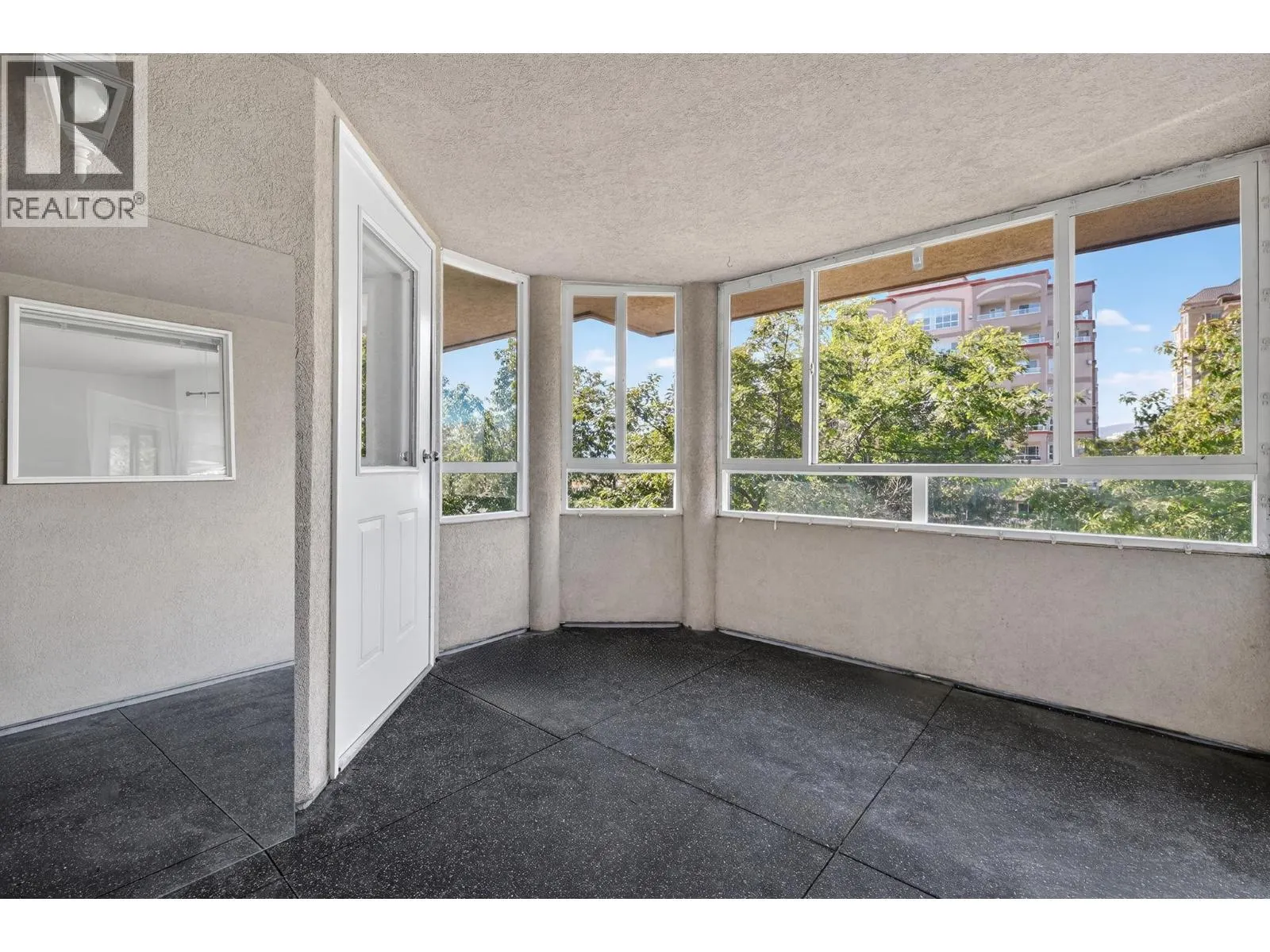 1965 Durnin Road Unit# 308