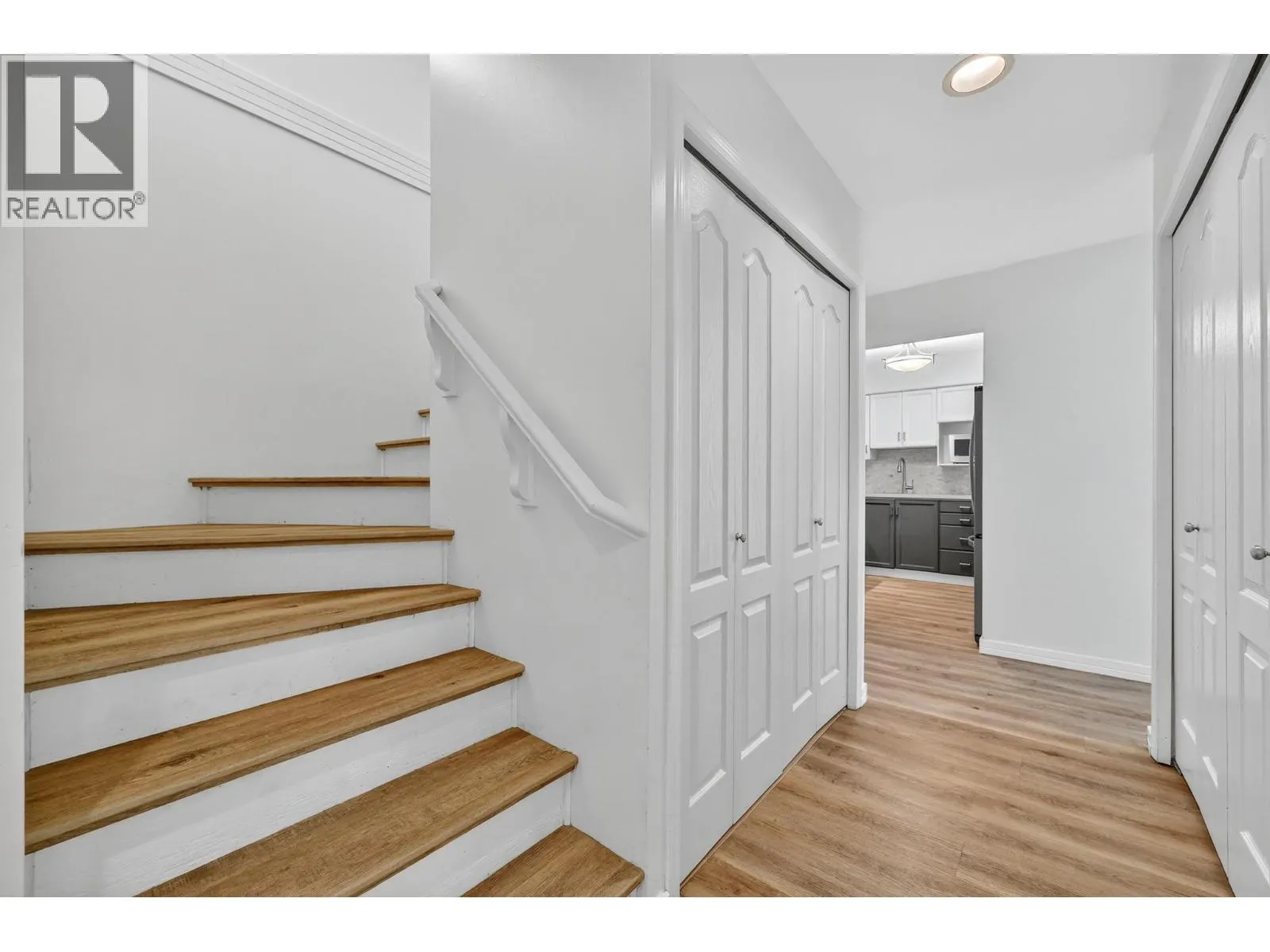 1965 Durnin Road Unit# 308