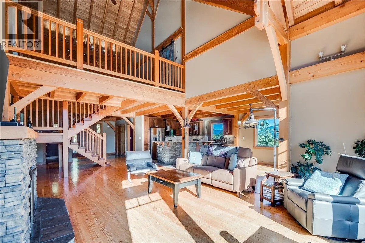 127 GRIZZLY Place