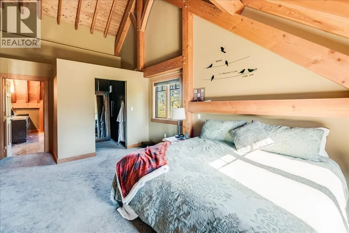 127 GRIZZLY Place