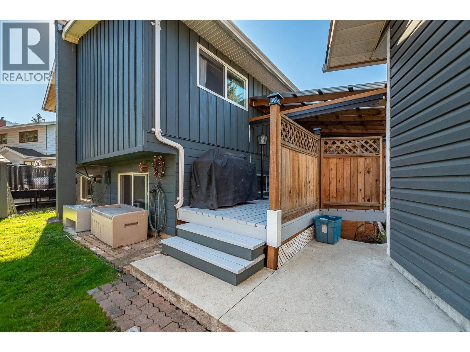 602 Maple Street