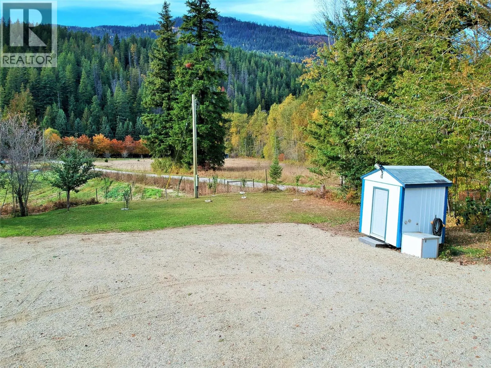 1822 Cemetery Road