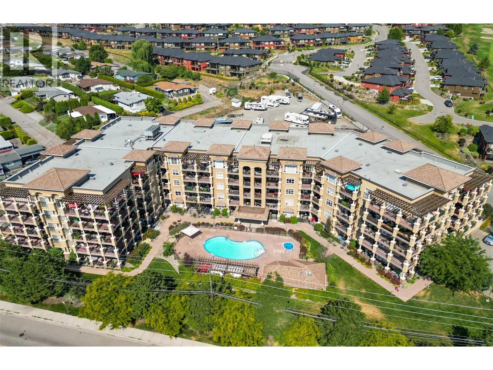 2070 Boucherie Road Unit# 517 Lot# 24-1-4