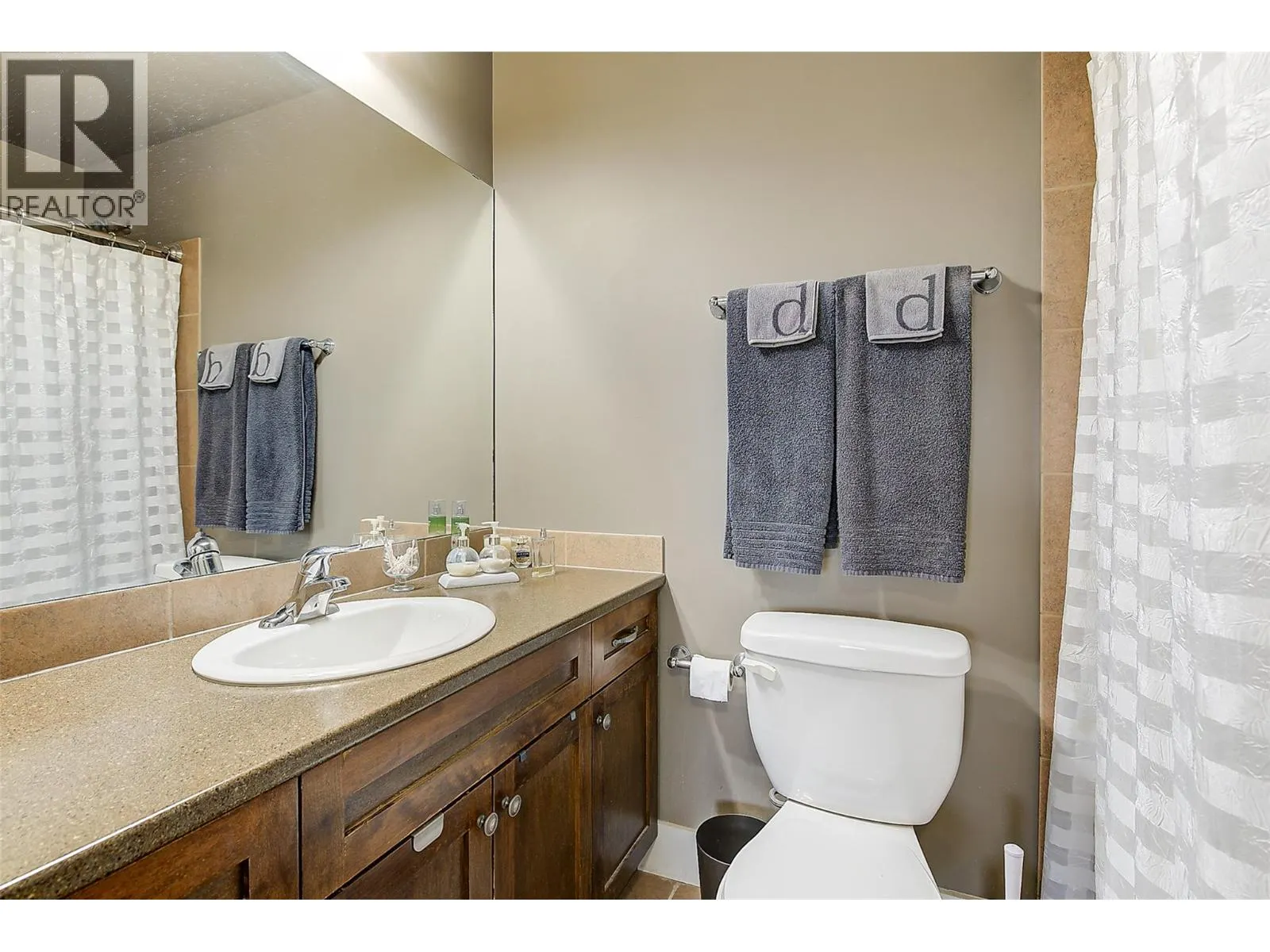 2070 Boucherie Road Unit# 517 Lot# 24-1-4