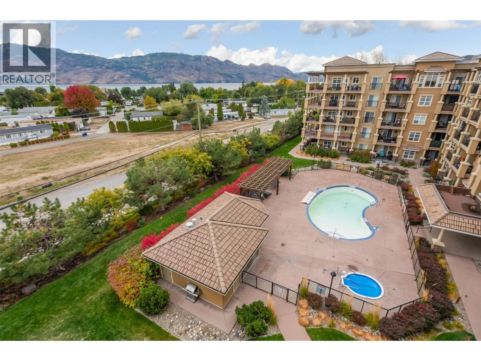 2070 Boucherie Road Unit# 517 Lot# 24-1-4