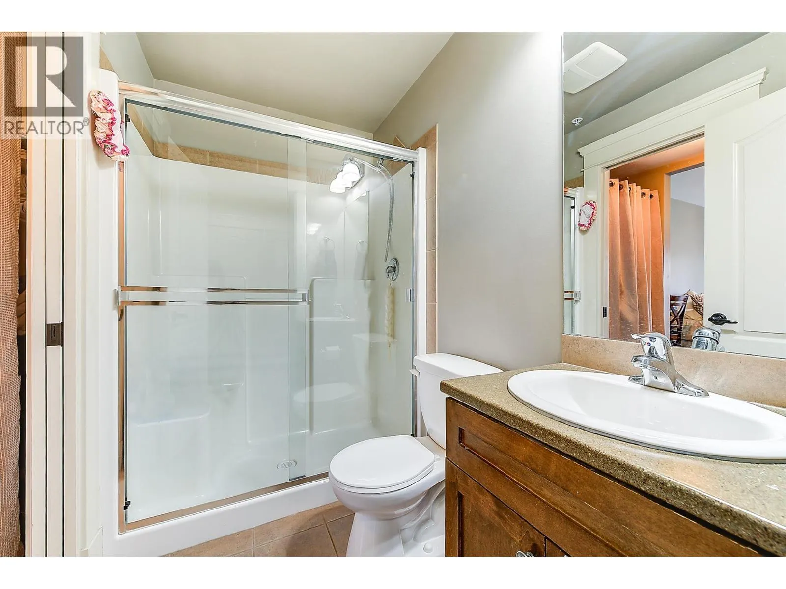 2070 Boucherie Road Unit# 517 Lot# 24-1-4