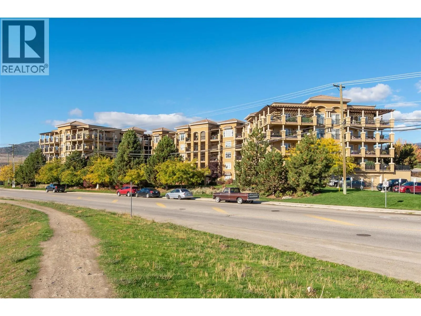 2070 Boucherie Road Unit# 517 Lot# 24-1-4