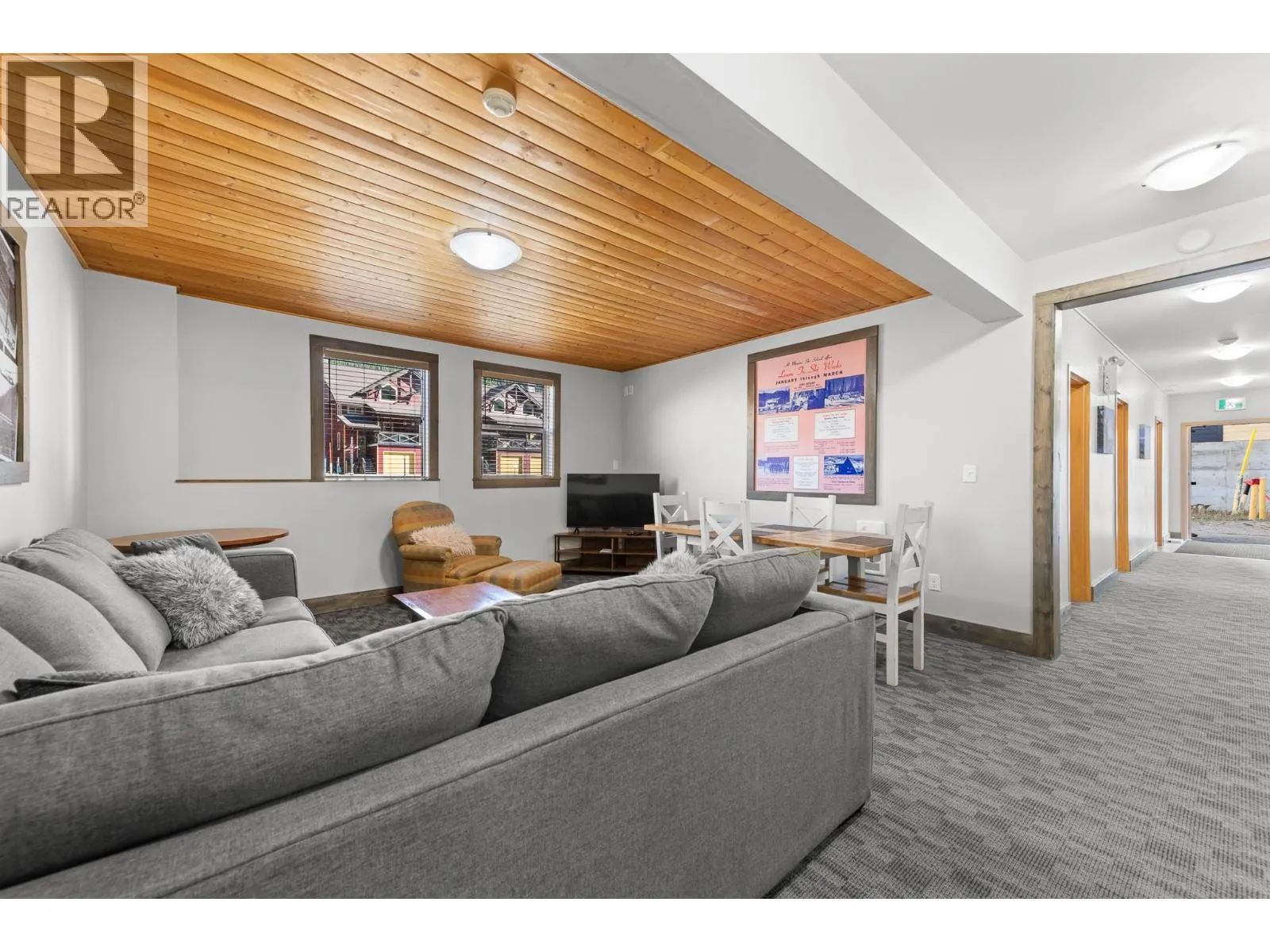 360 Strayhorse Road Unit# 13