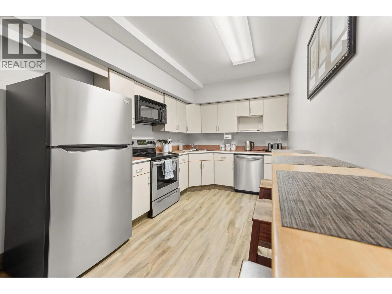 360 Strayhorse Road Unit# 13