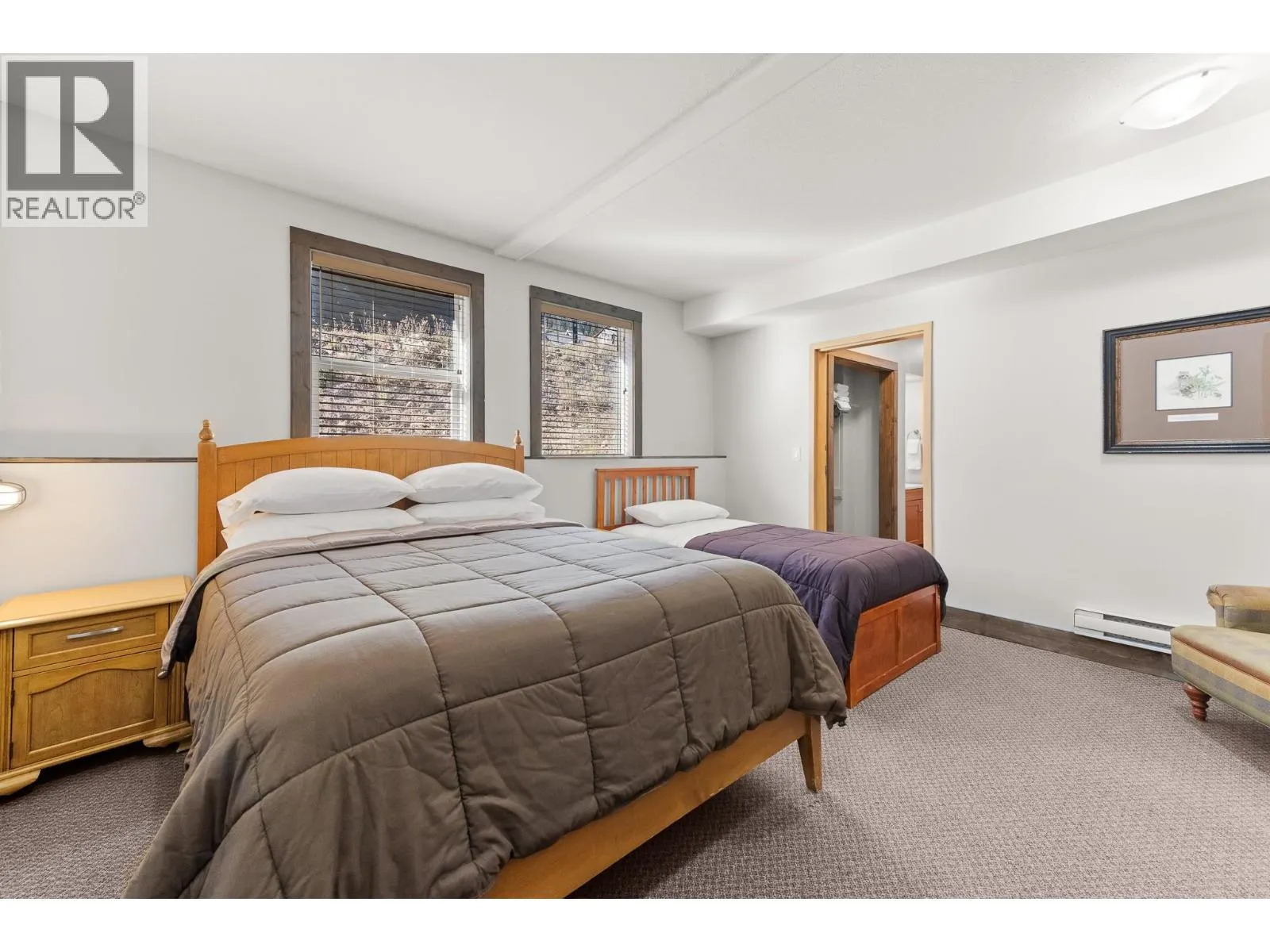 360 Strayhorse Road Unit# 13