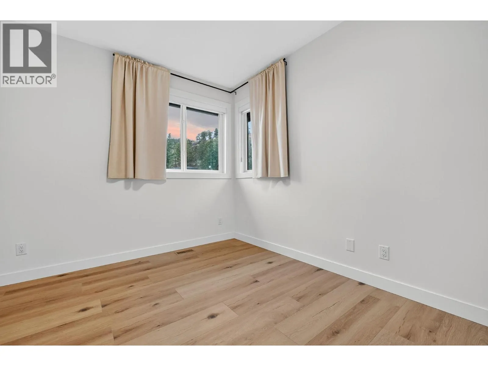 135 Echo Ridge Drive