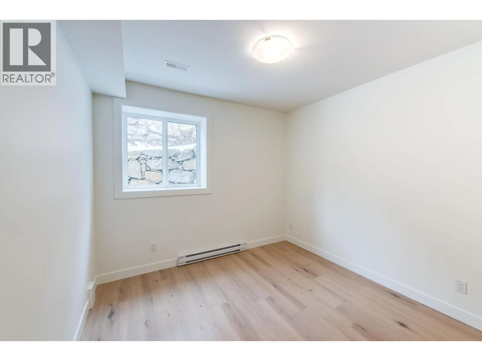 135 Echo Ridge Drive
