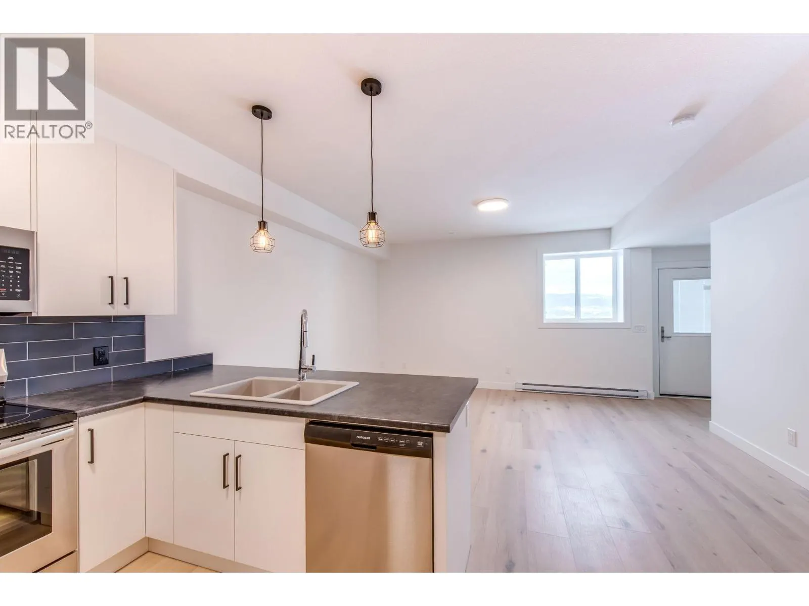 135 Echo Ridge Drive
