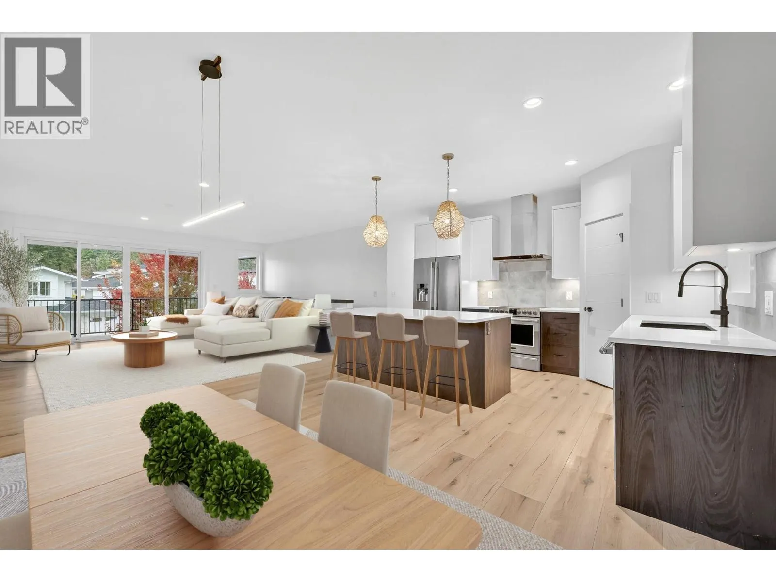 135 Echo Ridge Drive