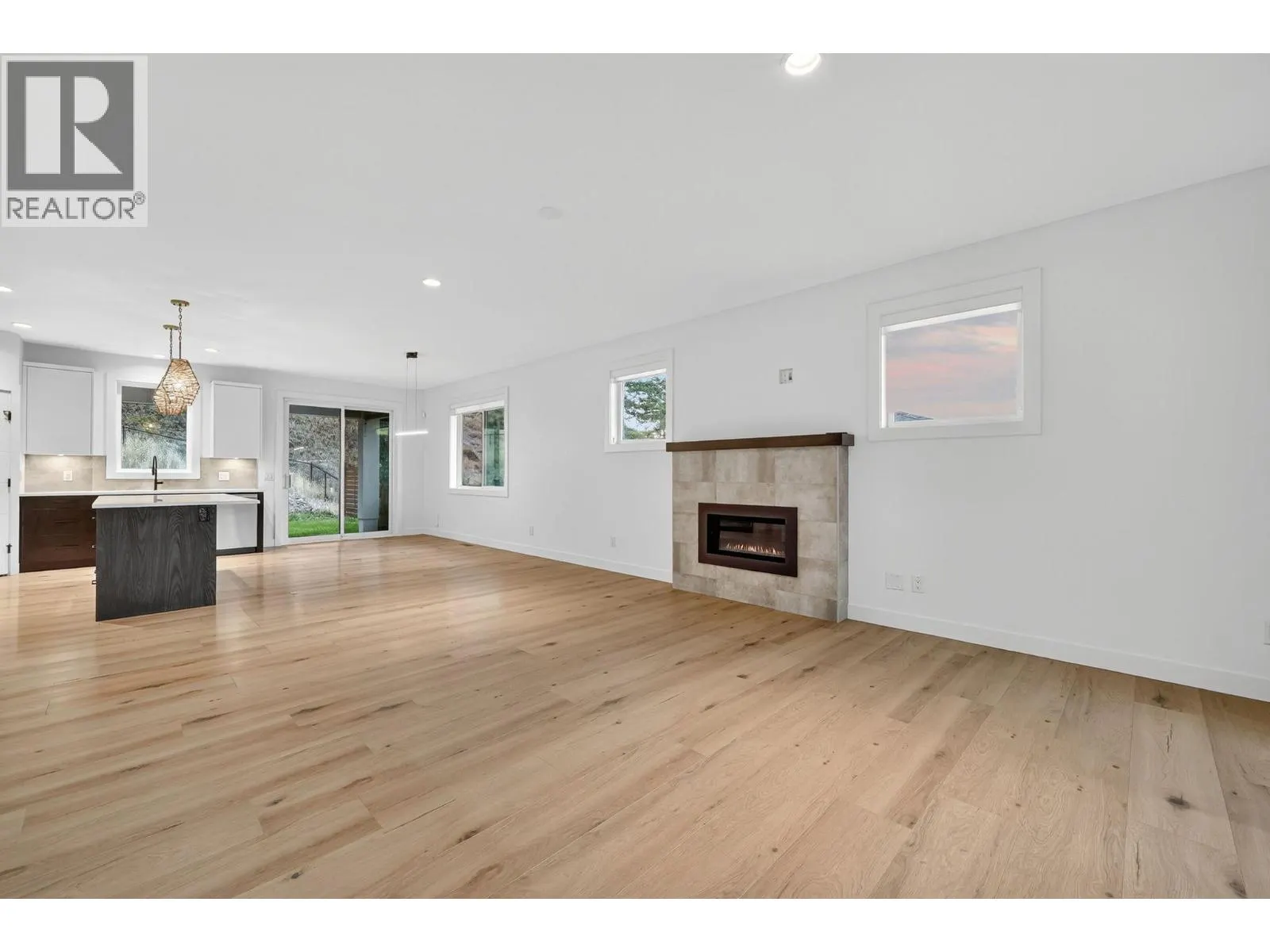 135 Echo Ridge Drive