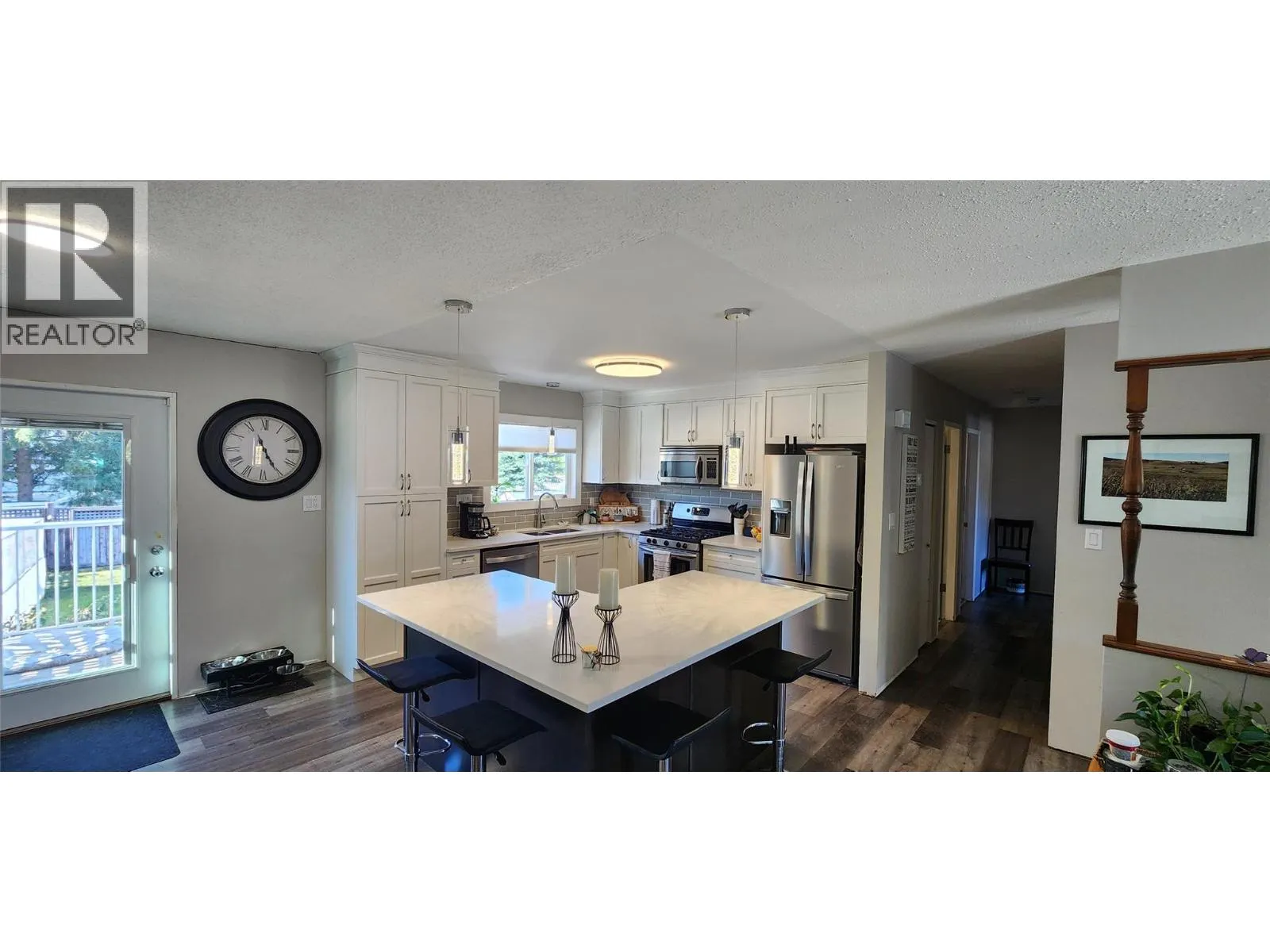6649 Van-Ness Way