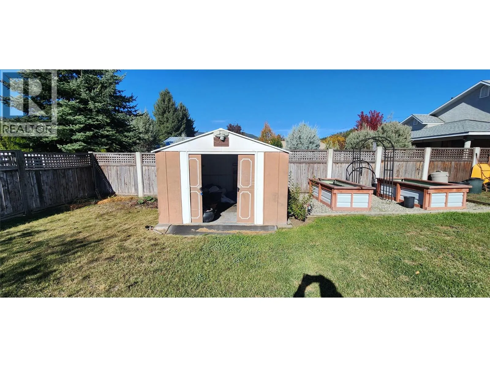 6649 Van-Ness Way