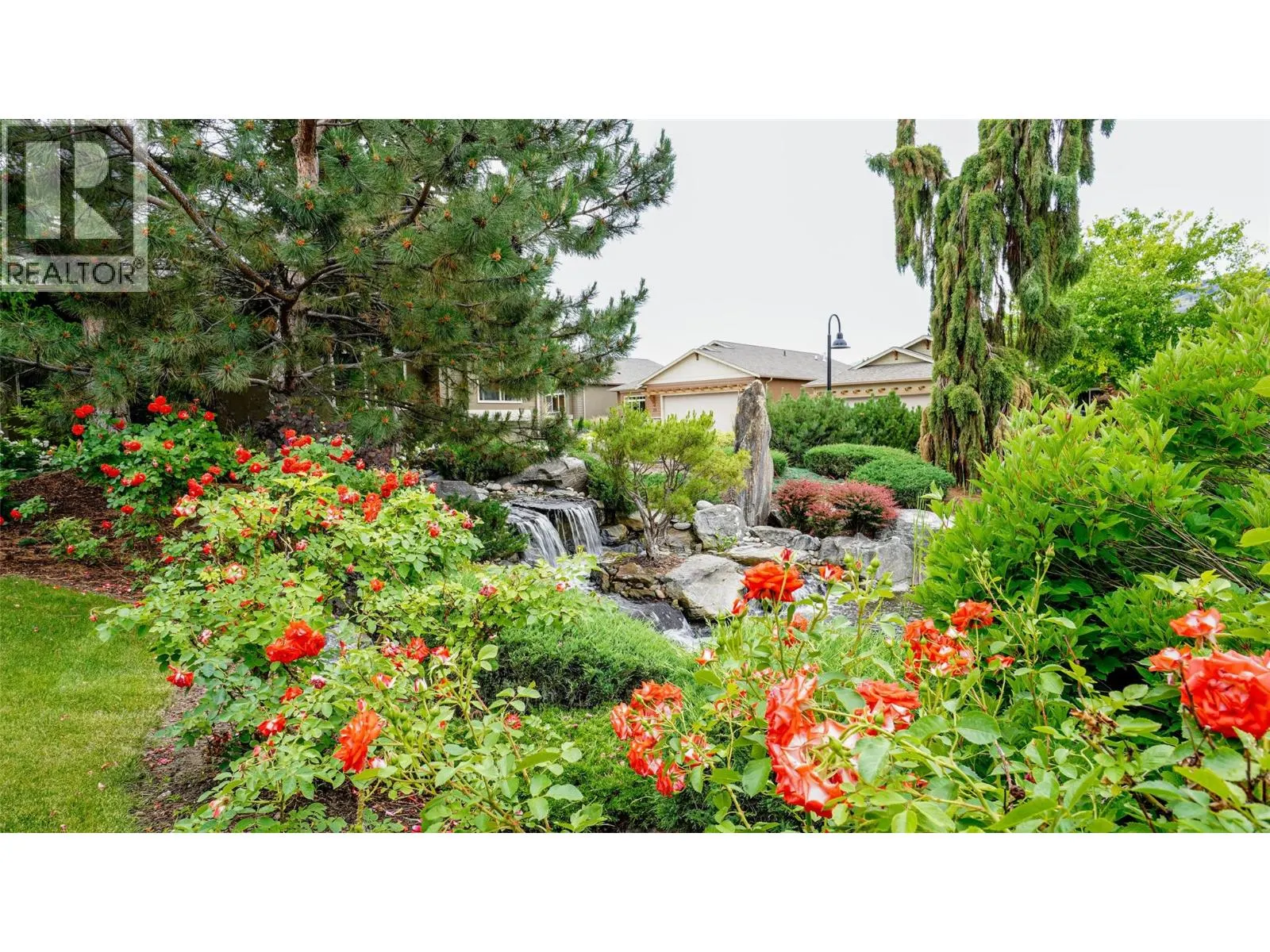 6833 MEADOWS Drive Unit# 7