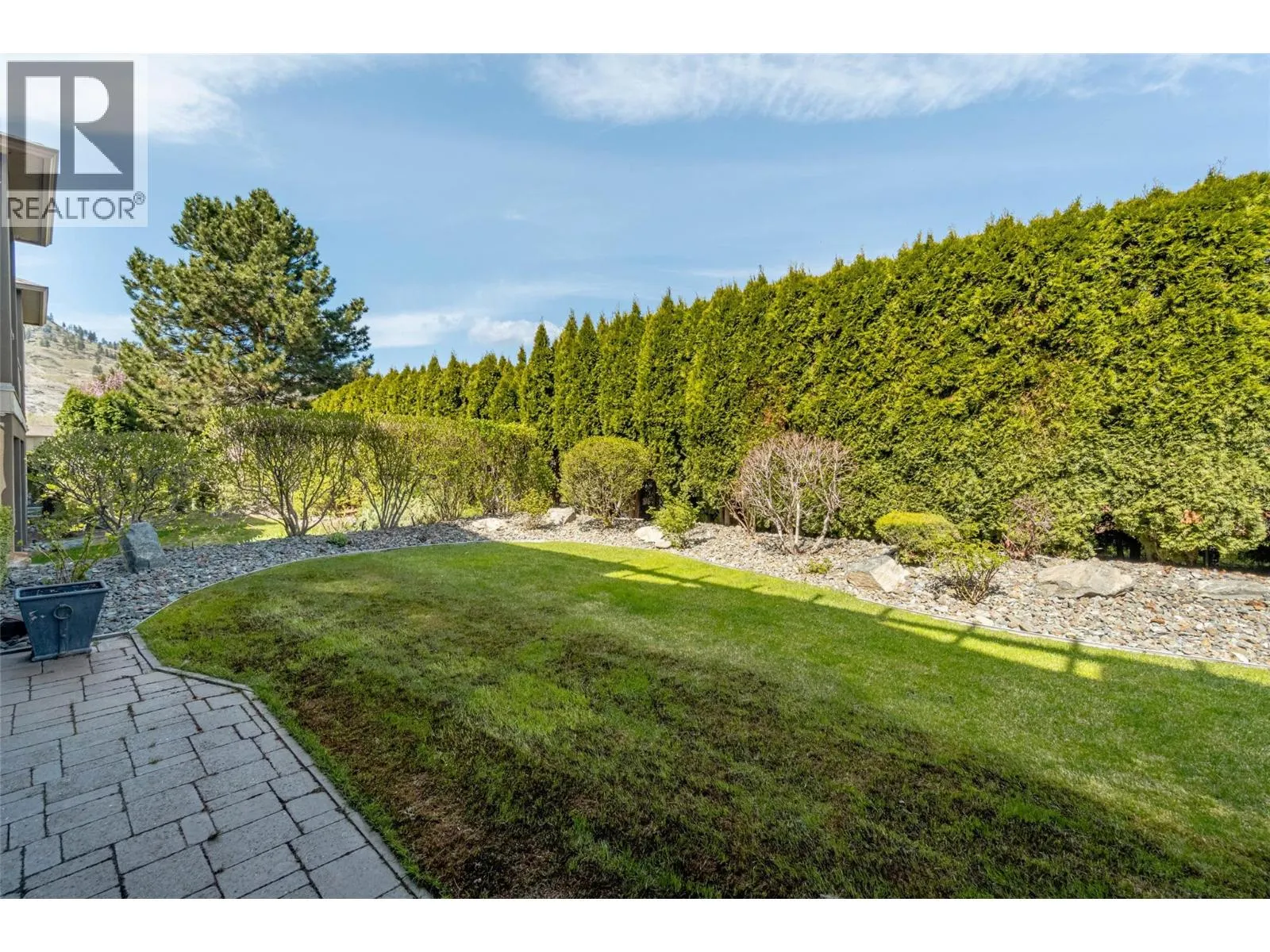 6833 MEADOWS Drive Unit# 7