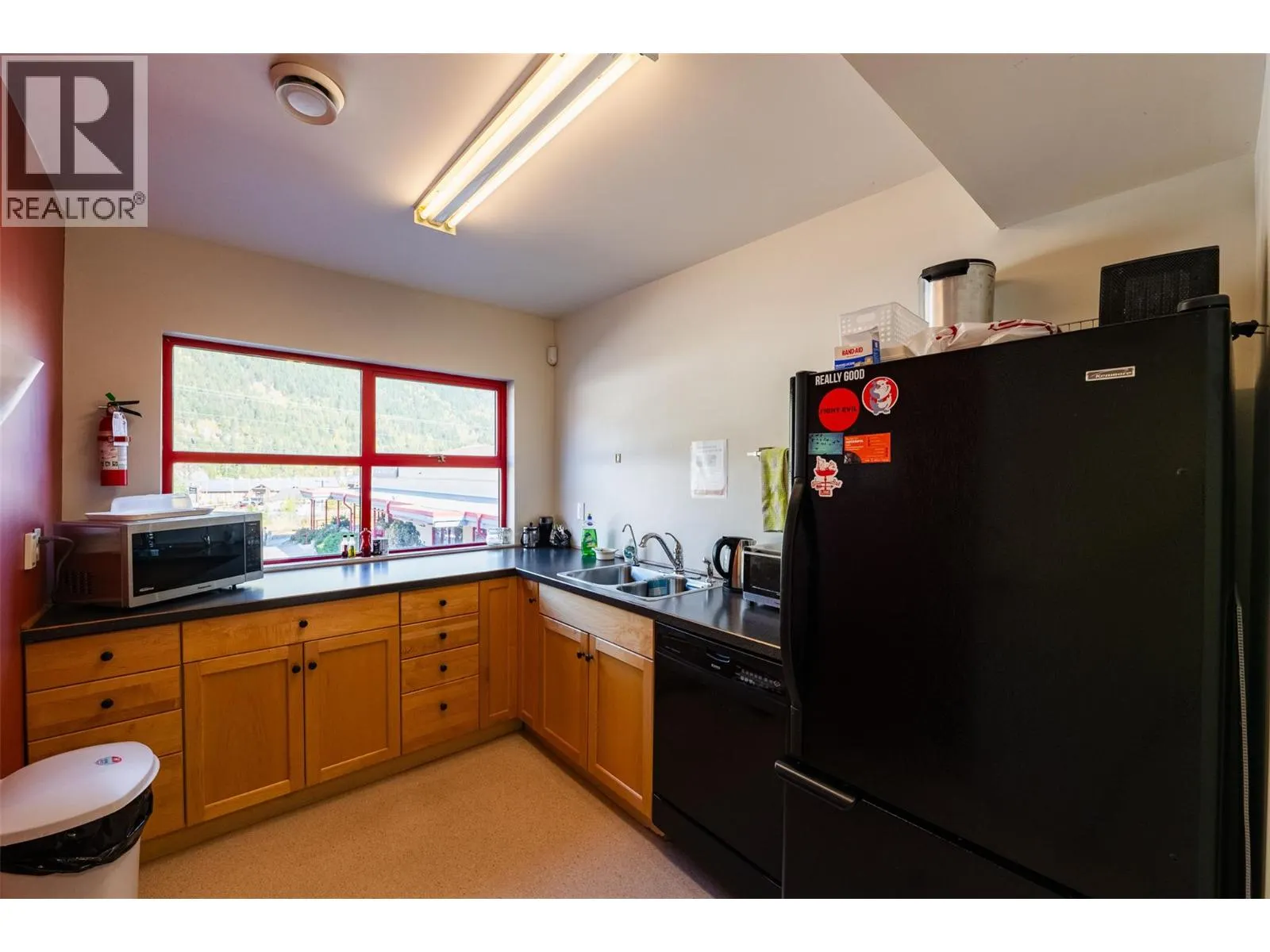 125 HALL Street Unit# Unit B