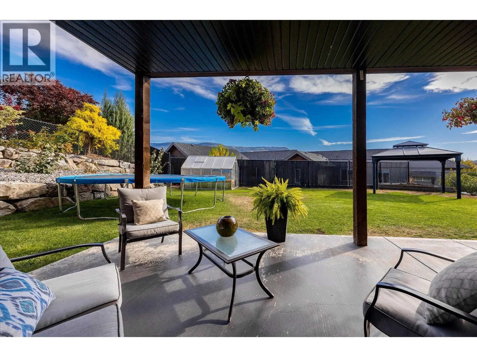 12815 Shoreline Drive